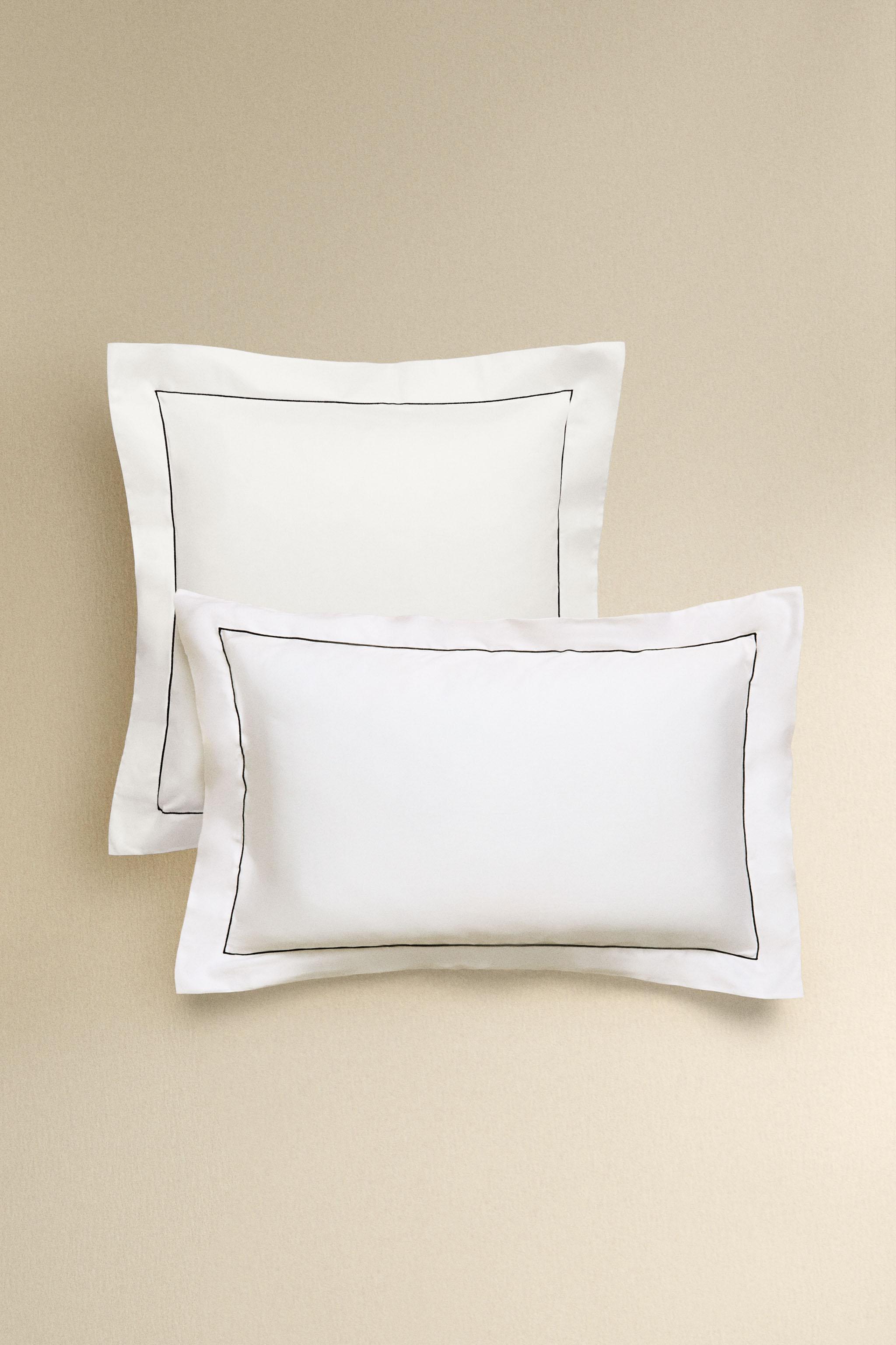 TAIE D’OREILLER SATIN FESTON